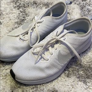White nike running shoes